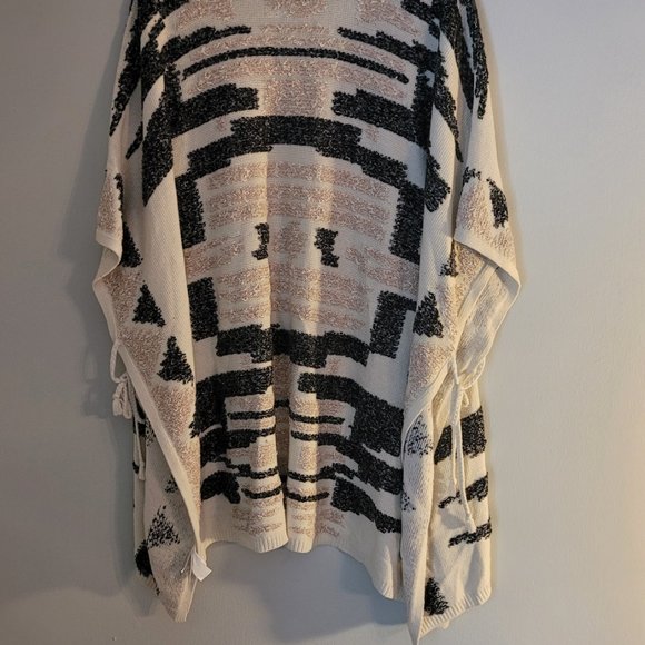 Boho Lucky Brand abstract cardigan / poncho, like new - Picture 4 of 4